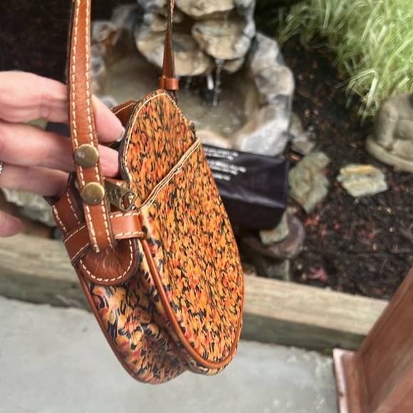 Patricia Nash Crossbody - Picture 6 of 10